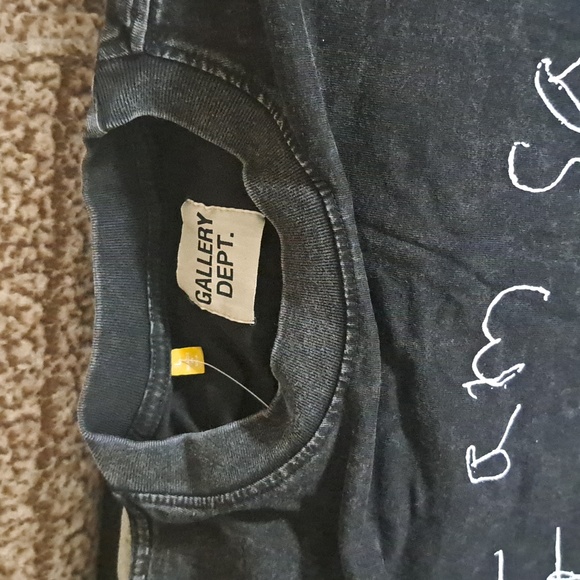 Gallery dept t-shirt - Picture 3 of 5